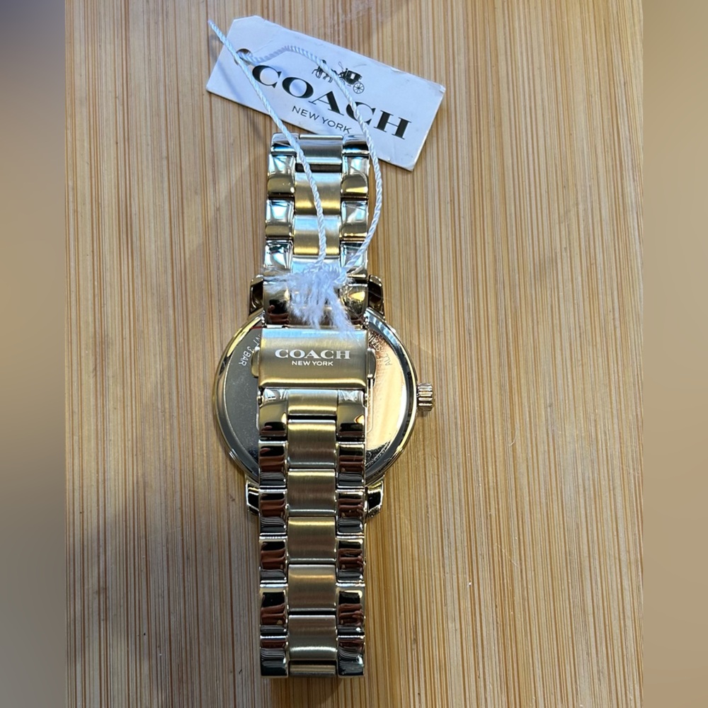 Coach Business Grand Watch 36mm Black & Golden Face & Black Breclet. - Picture 6 of 8